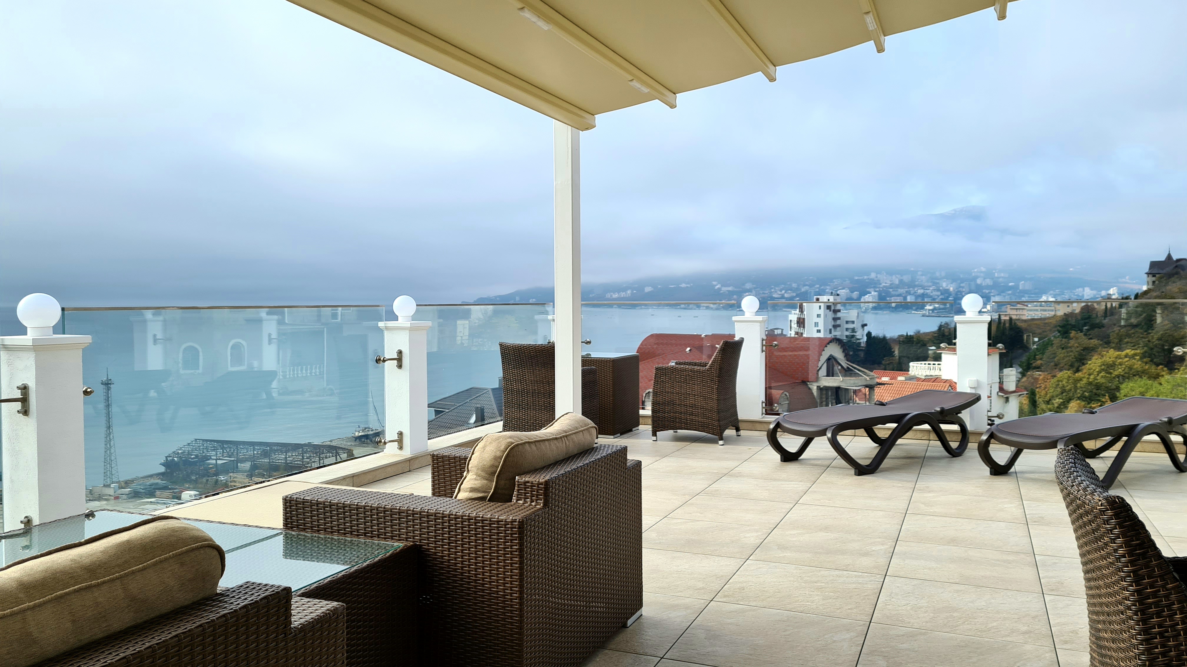 Фото Villa Crown