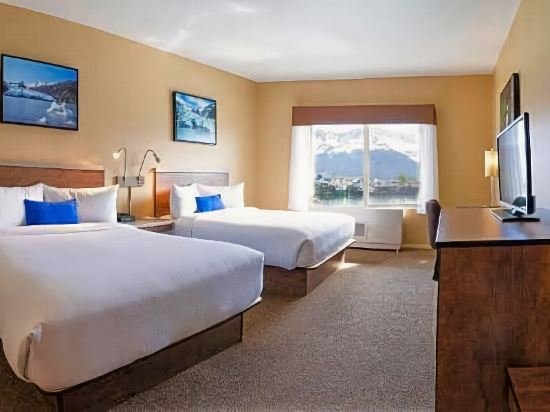 Фото Harbor 360 Hotel Seward
