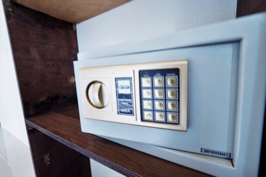 Фото Khaosan Green House Hotel