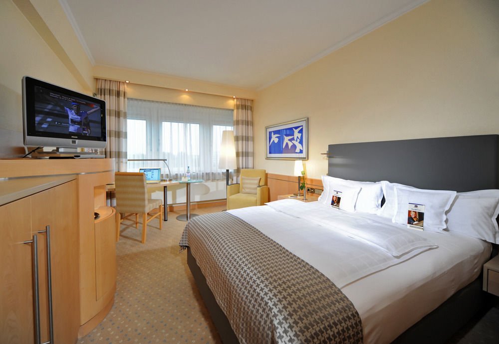 Фото Best Western Premier Parkhotel Kronsberg