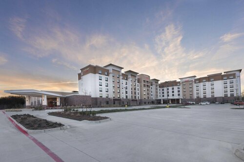 Гостиница Courtyard by Marriott Dallas Dfw Airport North/Grapevine в Грейпвайне