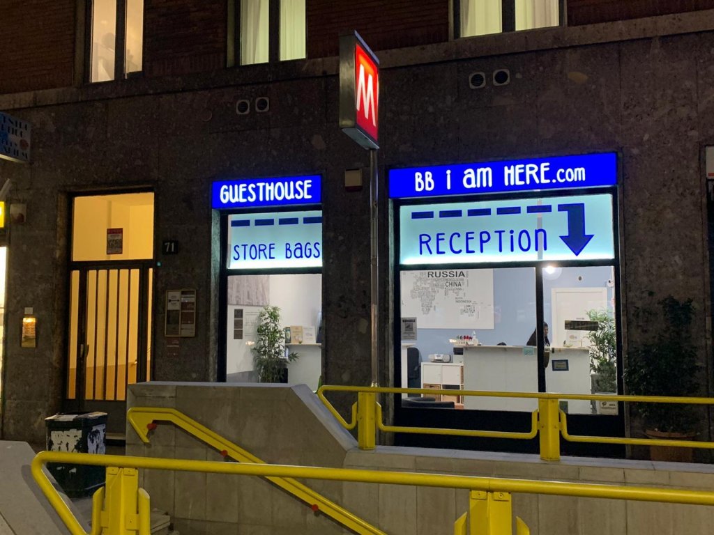 Фото I Am Here - Gioia 71