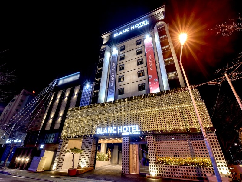 Фото Blanc Business Hotel