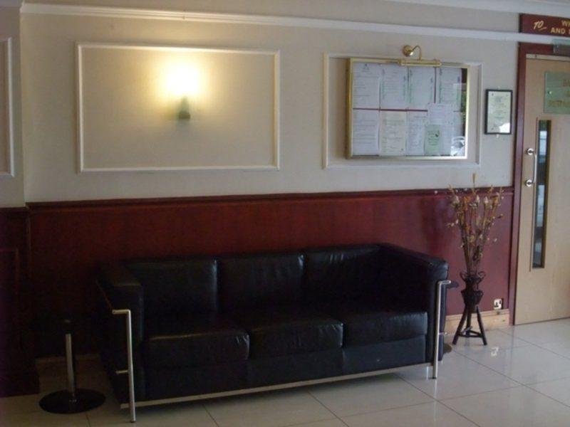 Фото Best Western Gatwick Skylane Hotel