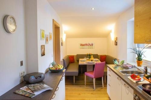 Гостиница Schwaiger Appartements в Цель-ам-Зе