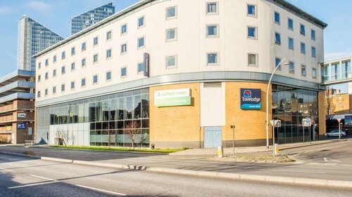 Гостиница Travelodge London Ilford в Лондоне