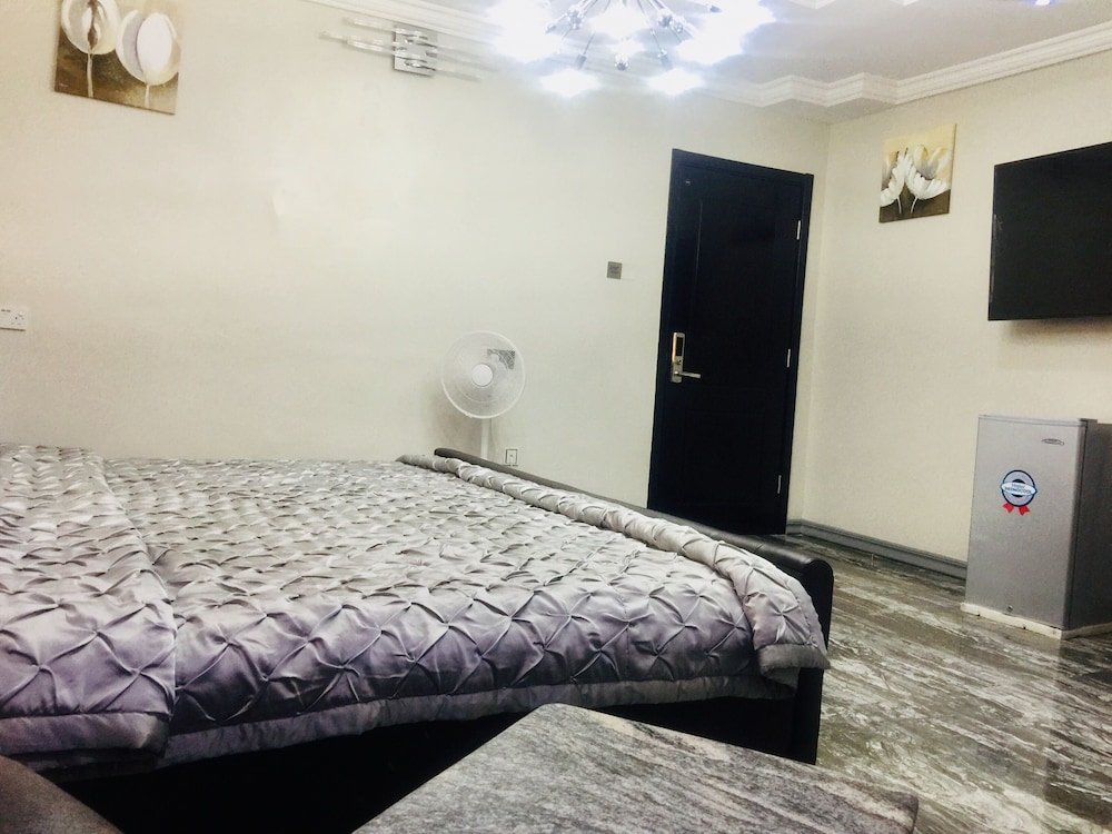 Фото Platinum Inn Gee Hotel Ikoyi