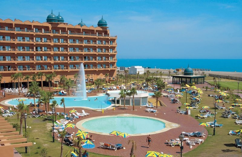 Фото отеля 2