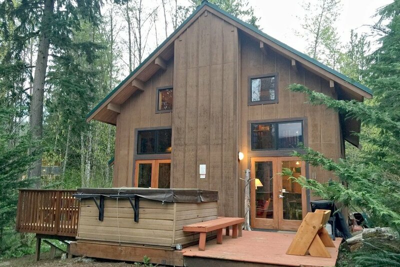 Гостиница Mt Baker Rim Cabin 44 - A Cozy Rustic Cabin With Modern Charm