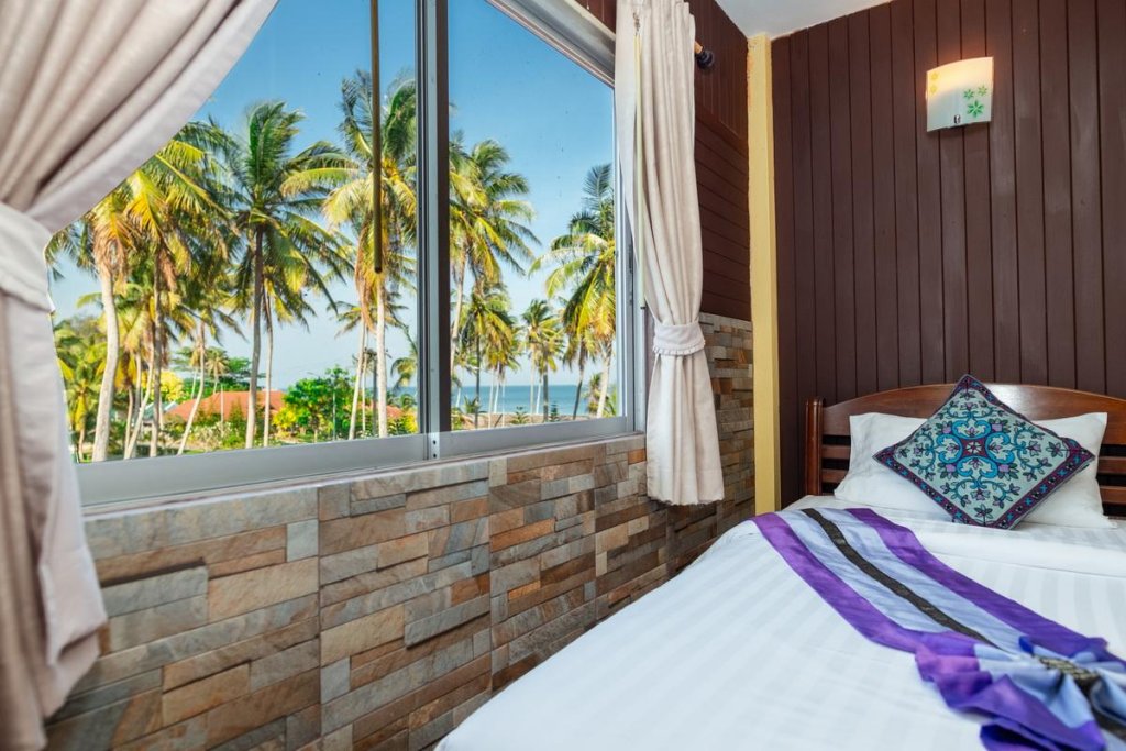 Фото Talay Sai Hotel