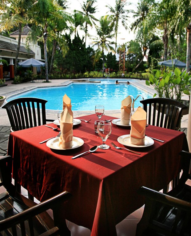 Фото Hotel Montana Dua Malang