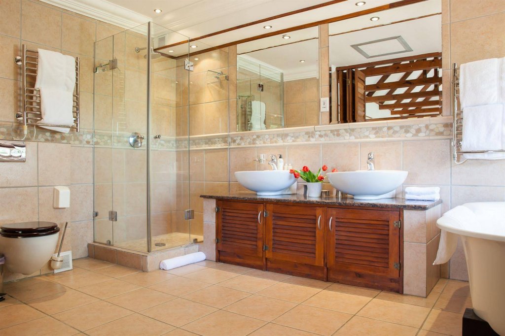 Фото Banhoek Lodge