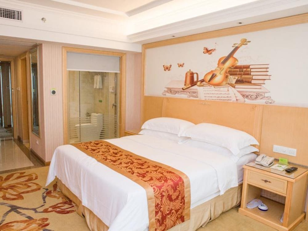 Фото Vienna Qingyuan Taihe Ancient Cave Scenic Area