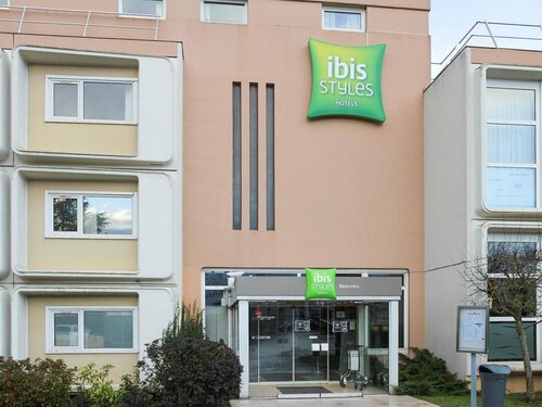 Гостиница Ibis Styles Beauvais в Бове
