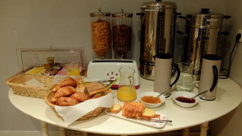 Фото Central Hotel