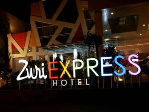 Zuri Express Mangga Dua