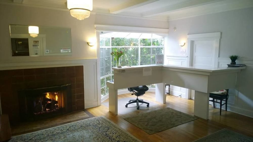 Фото Orange Drive Hostel