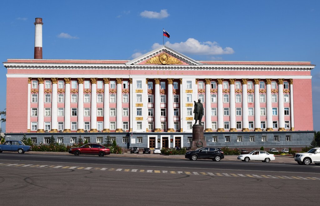 Landmark, attraction Дом Советов 1939-1948 годов, Kursk, photo