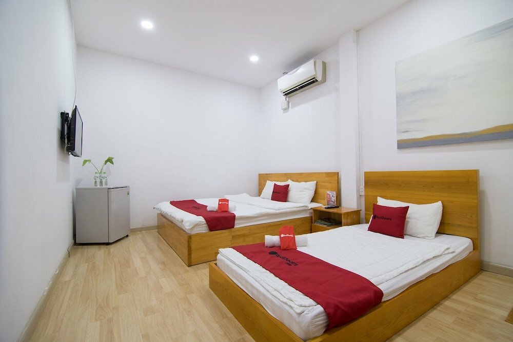 Hotel RedDoorz @ Dang Thi Nhu Street, Ho Chi Minh, photo