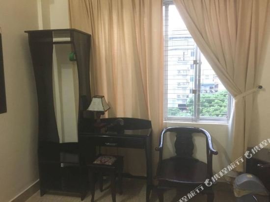 Фото Ruby Bistro Hotel