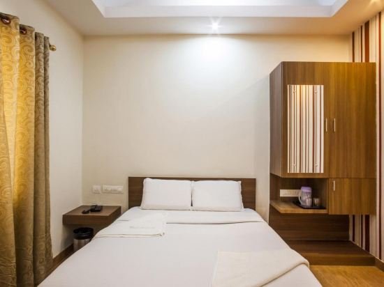 Фото Hotel Pearl Residency