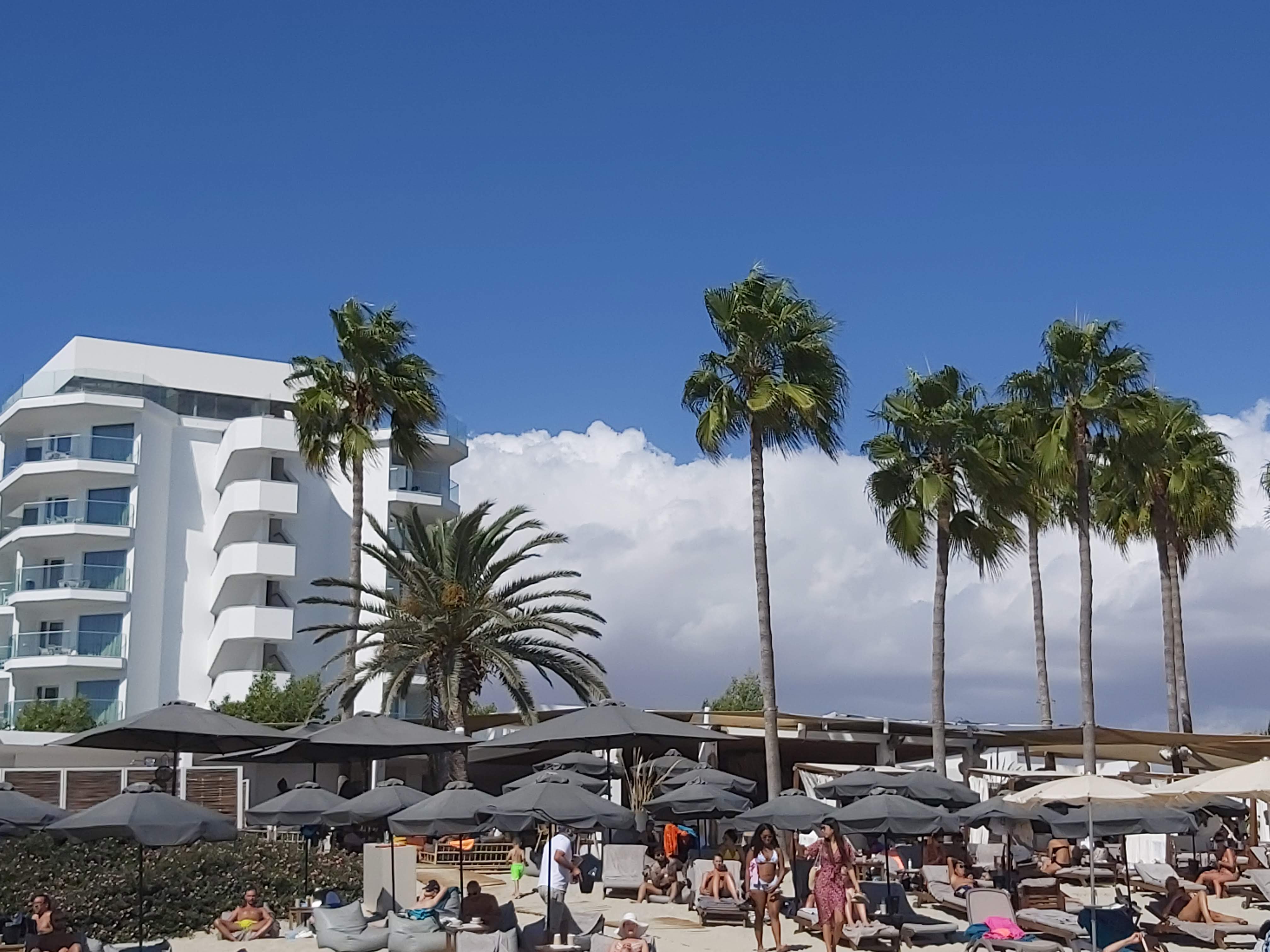 Фото Nelia Beach