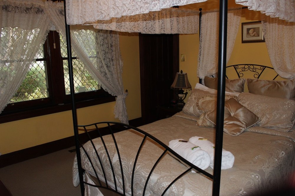 Фото Windradyne Boutique Bed & Breakfast