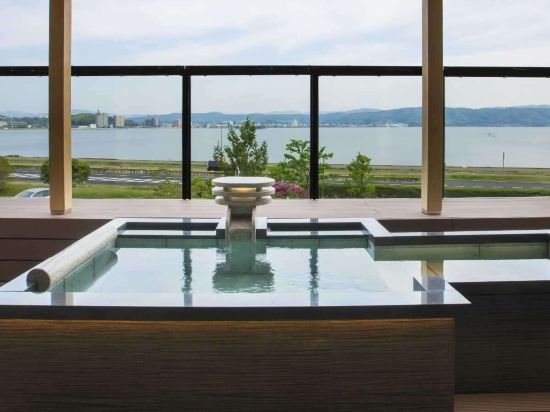 Фото Naniwa Issui