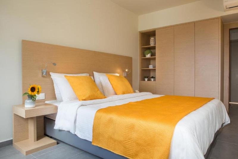 Фото Sundance Apartments and Suites