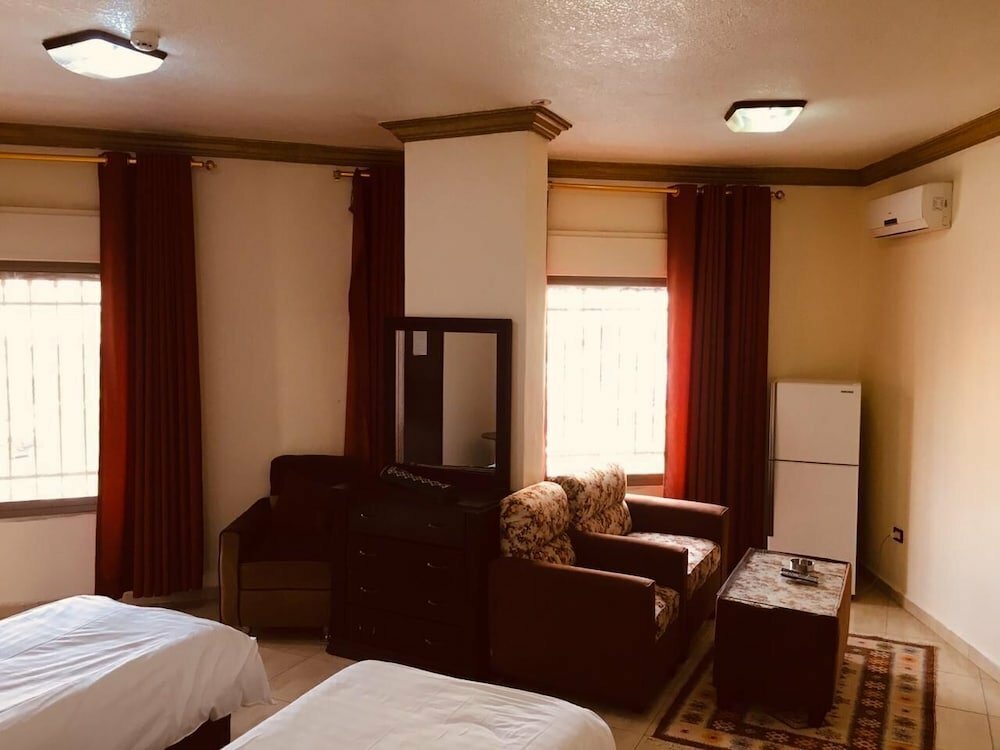 Hotel Al Tawheed Hotel Apartments, Amman, photo