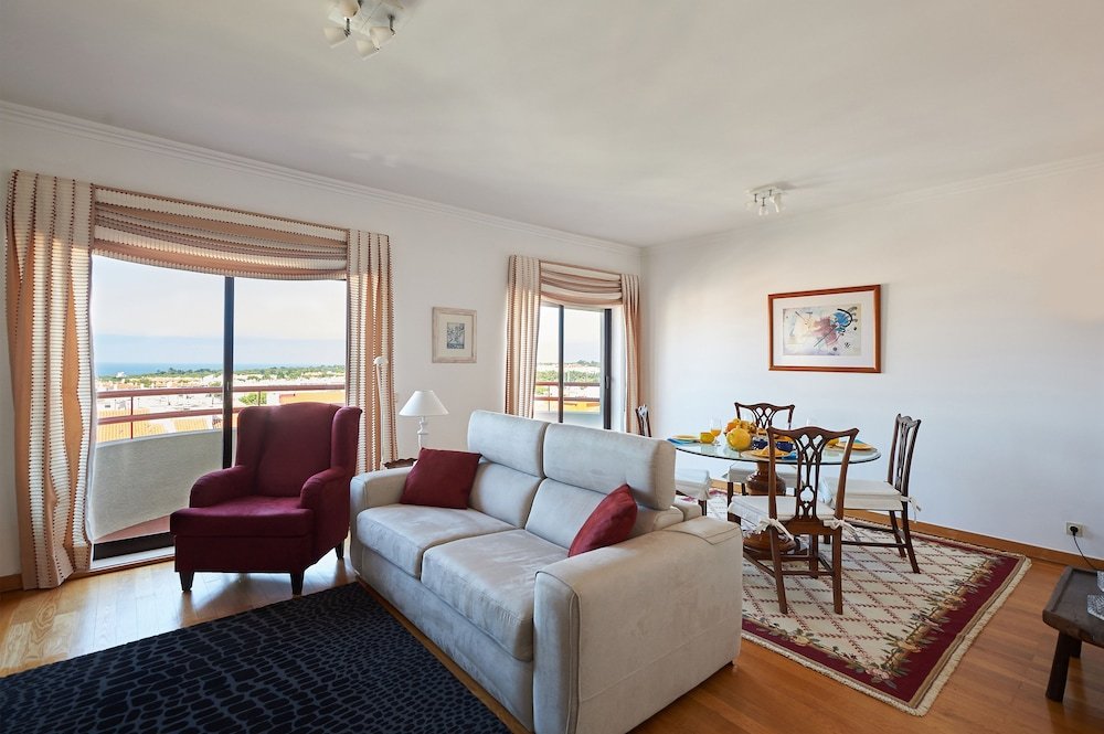 Фото Lighthouse-view-in-cascais