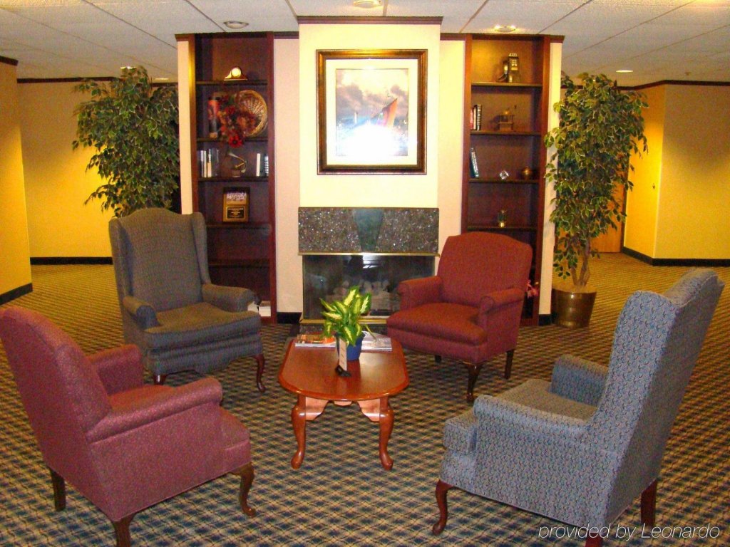 Фото Country Inn & Suites by Radisson, Mt. Pleasant-Racine West, Wi