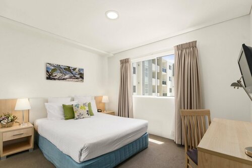 Гостиница Quality Suites Pioneer Sands в Вуллонгонге