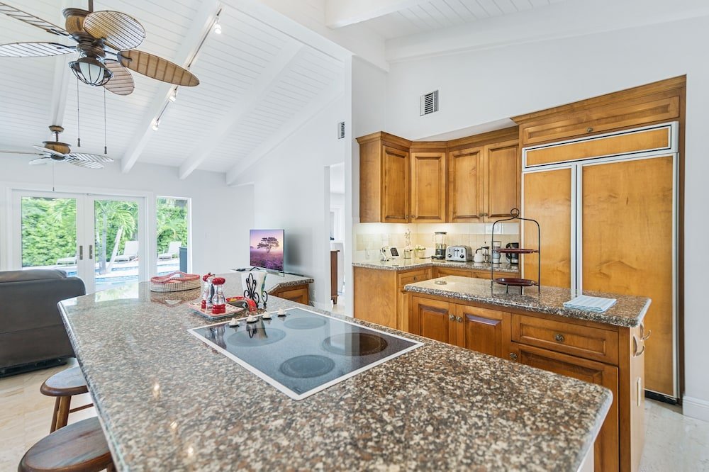 Фото New Listing! Luxe Waterfront W Pool & Boat Dock 5 Bedroom Home