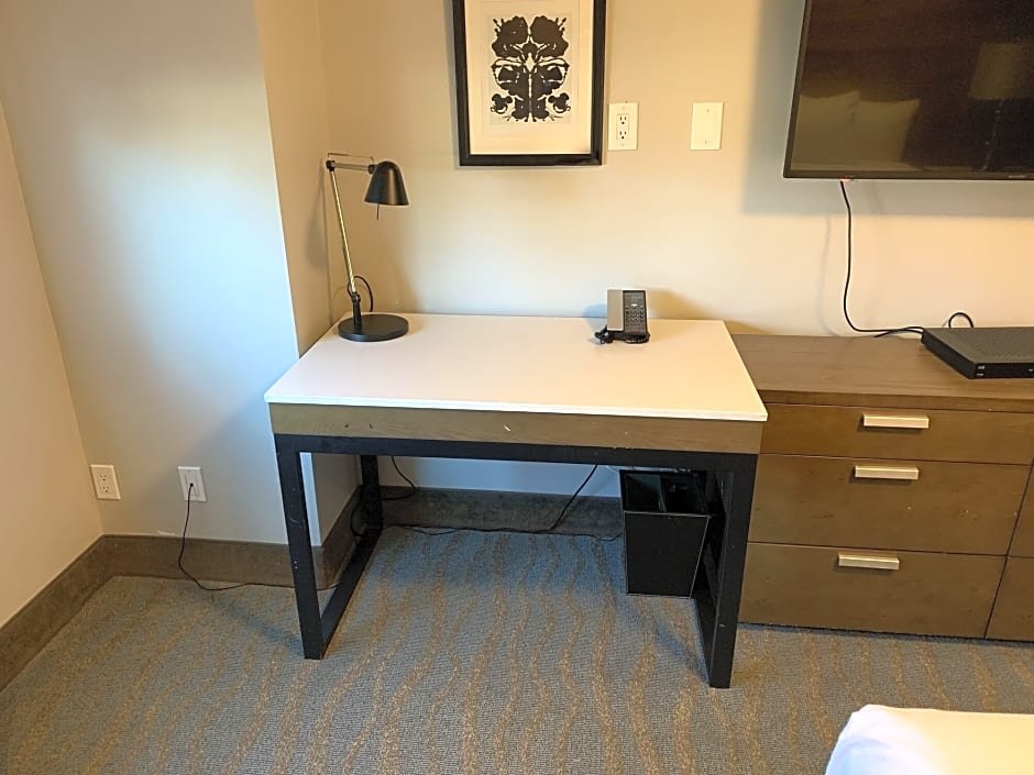 Фото The Row Hotel