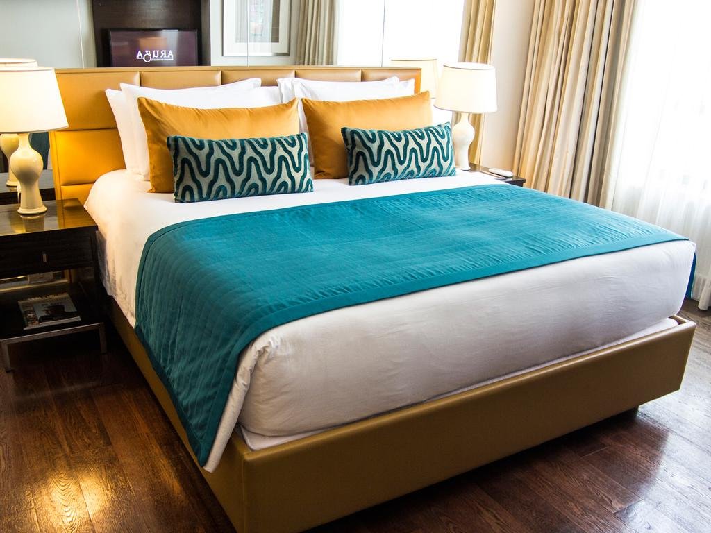 Фото Aruga Apartments by Rockwell Makati