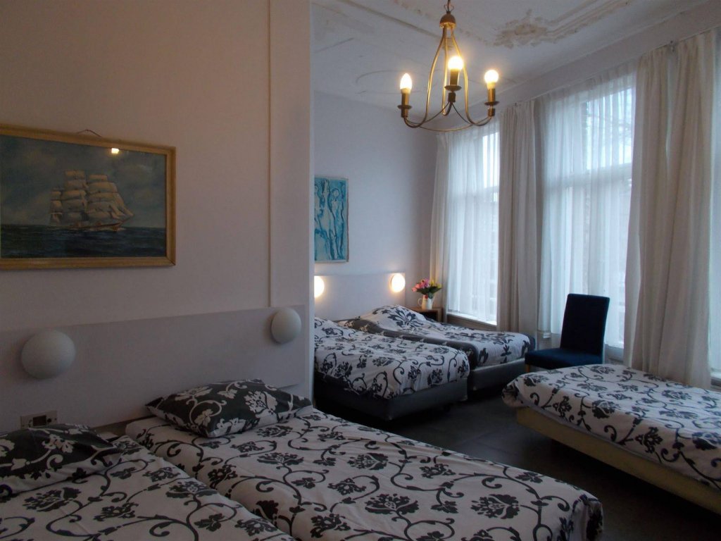 Фото Kooyk Hotel