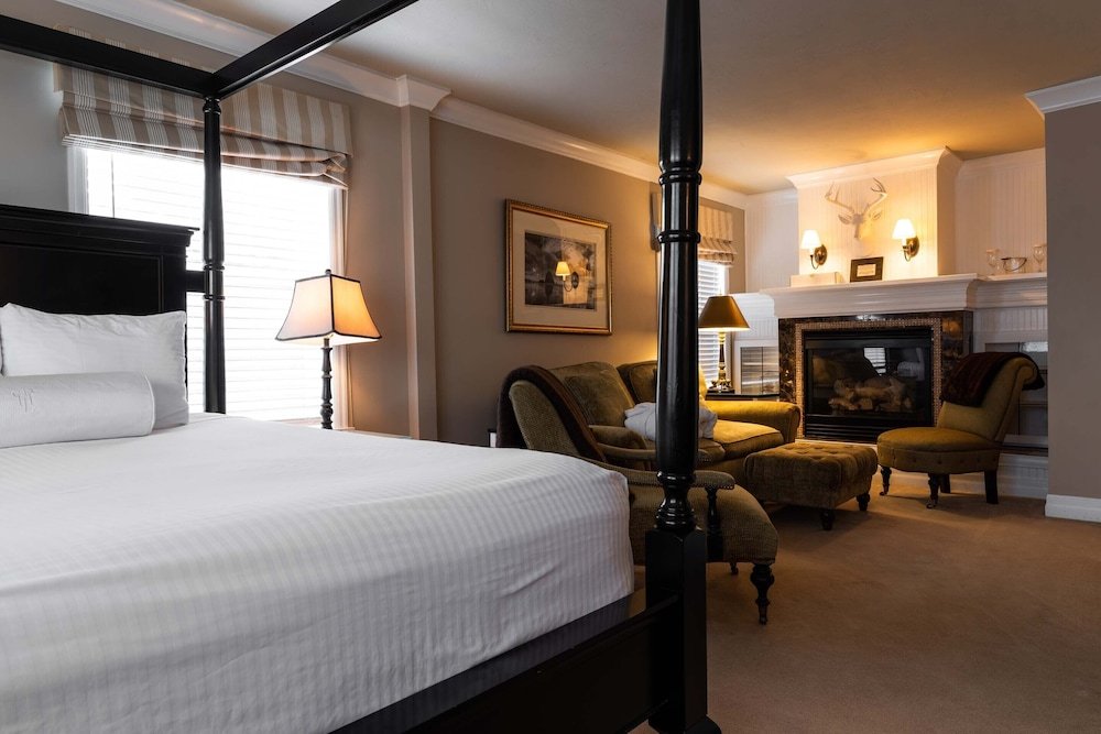 Фото Cannon Beach Hotel Collection
