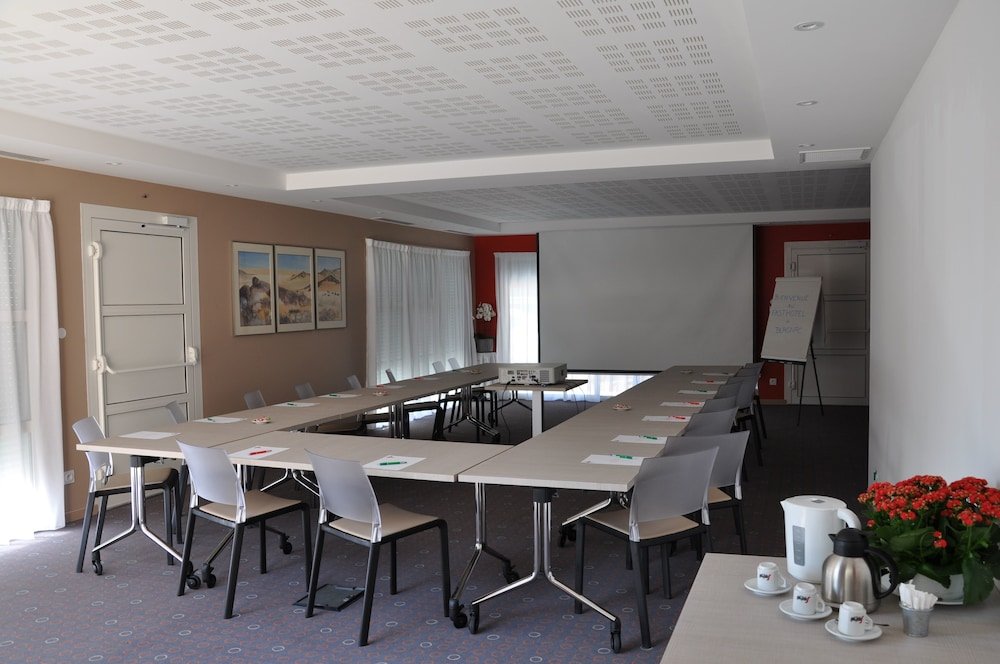 Фото Fasthôtel Toulouse Blagnac aeroport