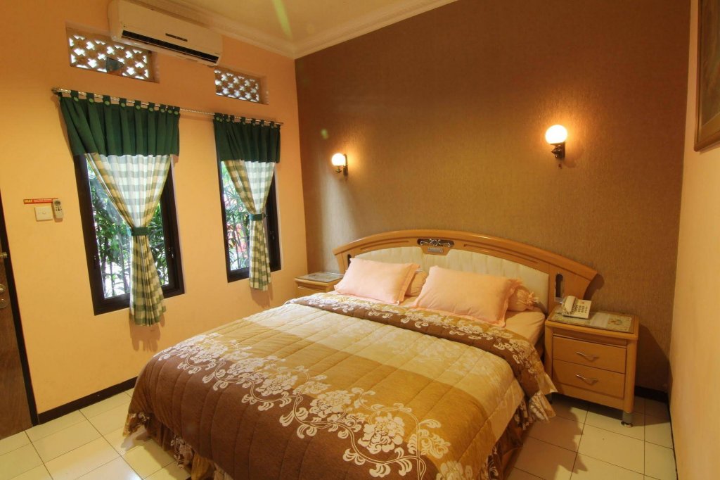 Фото Patria Plaza Hotel