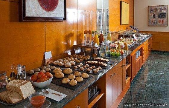 Фото NH Ciudad de Cuenca