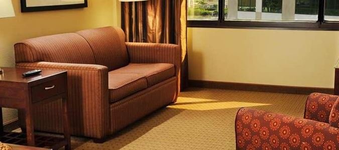 Фото DoubleTree by Hilton Tampa Rocky Point Waterfront