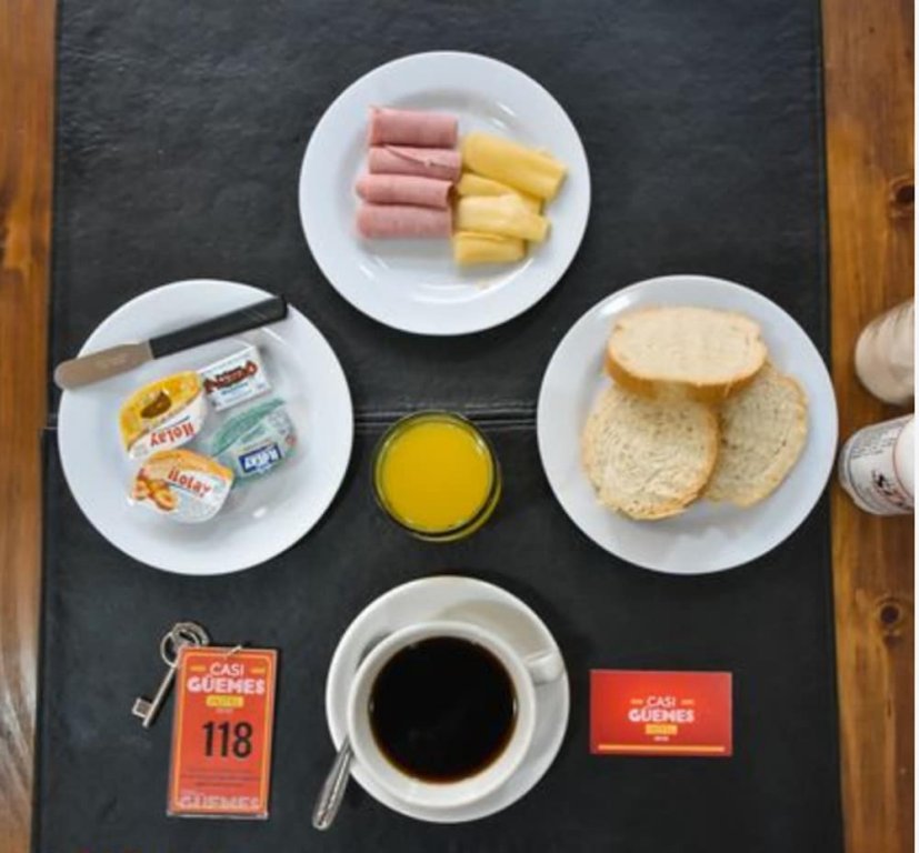 Фото Casi Guemes Hotel