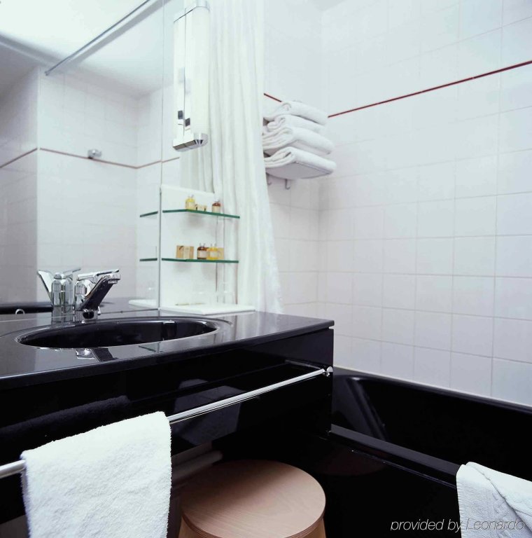 Фото Hotel Mercure Lyon Centre Plaza République