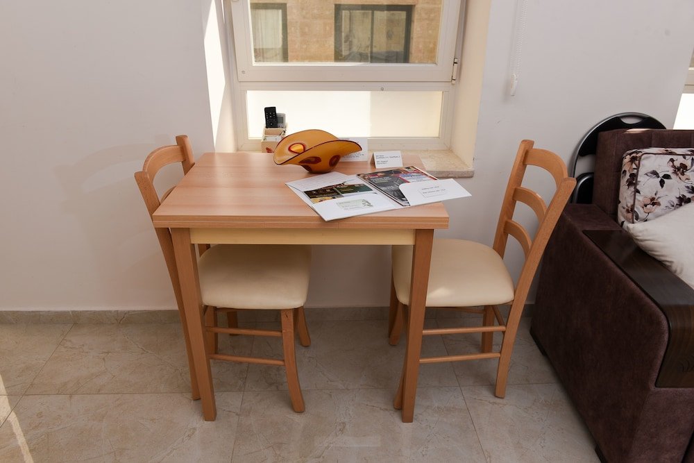 Фото Mamilla Boutique Apartment