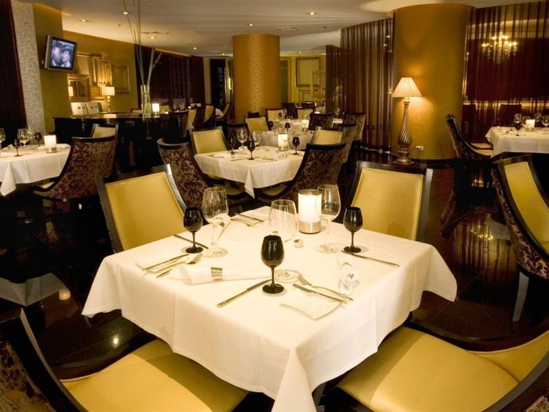 Фото Dusit Thani Manila