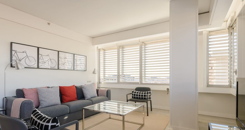 Фото Charming Eurobuilding 2 Luxury