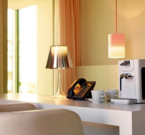 Фото Art'otel Cologne, part of Radisson Hotel Group