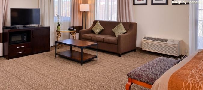 Фото Comfort Inn Castro Valley