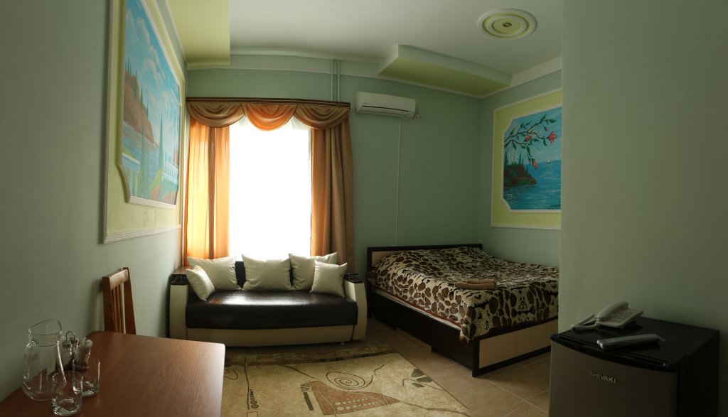 Фото Сюрприз на Горького